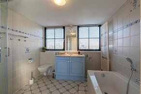 Dutch Beach Hideaway w/ Parking