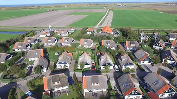 Villa in Callantsoog Near Sandy Beach