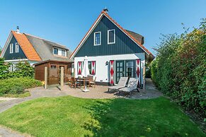 Villa in Callantsoog Near Sandy Beach