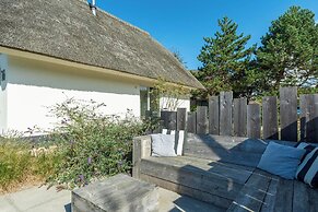 Beachside Villa With Garden