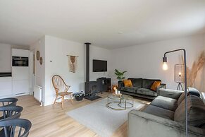 Beachside Villa With Garden