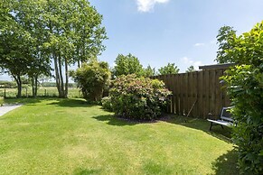 Modern Holiday Home With Large Garden