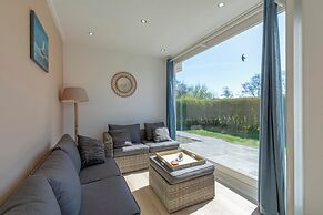 Marvelous Bungalow Near Sandy Beach