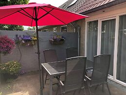 Elegant Beachside Holiday Home