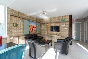 Bungalow in Callantsoog Near the Beach