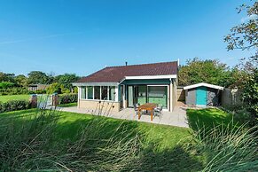 Bungalow in Callantsoog Near the Beach
