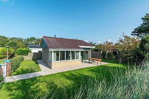 Bungalow in Callantsoog Near the Beach