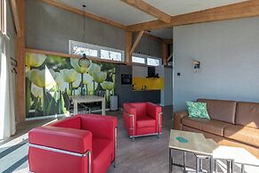 Gorgeous Holiday Home With Patio