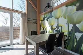 Gorgeous Holiday Home With Patio