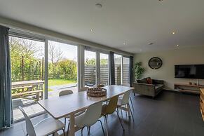 Holiday Home Callantsoog With Jacuzzi