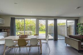 Holiday Home Callantsoog With Jacuzzi