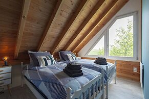 Stunning Holiday Home With Terrace