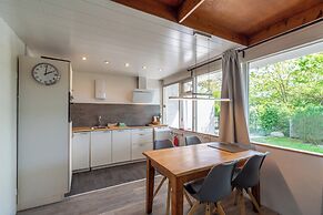 Cozy Holiday Home With Garden