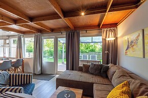 Cozy Holiday Home With Garden