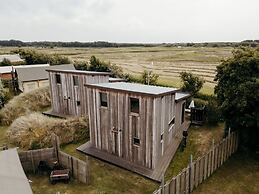 Rustic Beach Getaway w/ Bikes