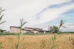 Rustic Beach Getaway w/ Bikes