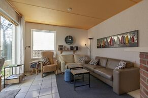 Cozy Holiday Home With Terrace