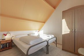 Cozy Holiday Home With Terrace