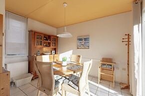 Cozy Holiday Home With Terrace