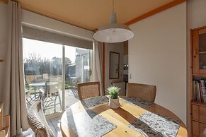 Cozy Holiday Home With Terrace