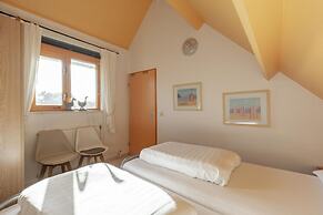 Cozy Holiday Home With Terrace