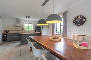 Stylish Villa With Garden