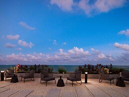 SLS Playa Mujeres – ALL Inclusive Collection