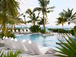 SLS Playa Mujeres – ALL Inclusive Collection