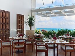 SLS Playa Mujeres – ALL Inclusive Collection