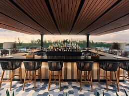 SLS Playa Mujeres – ALL Inclusive Collection