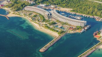 SLS Playa Mujeres – ALL Inclusive Collection