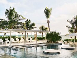 SLS Playa Mujeres – ALL Inclusive Collection