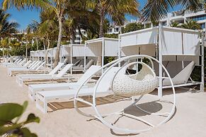 SLS Playa Mujeres – ALL Inclusive Collection