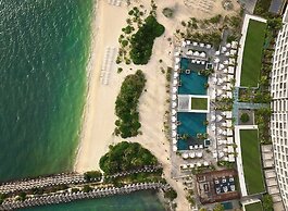 SLS Playa Mujeres – ALL Inclusive Collection