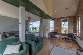 Spacious Home With Garden