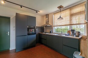 Spacious Home With Garden