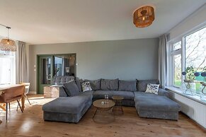 Spacious Home With Garden