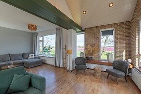 Spacious Home With Garden