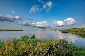 Tent Lodge With Private Kitchen and Bathroom