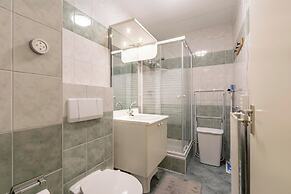 Bright Coastal Hideaway