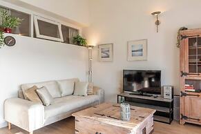 Bright Coastal Hideaway