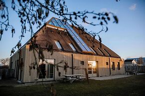 Apartment Near Het Zwanenwater and Beach