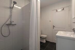 Beautiful Home With Garden