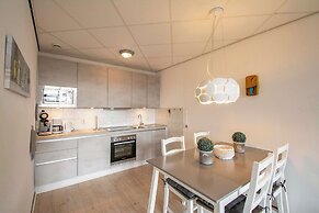 Gorgeous Seaside Apartment