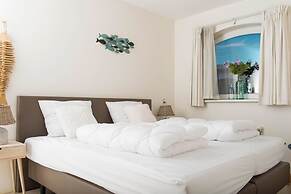 Seaside Home With Terrace