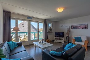Apartment by Dunes With Balcony Views