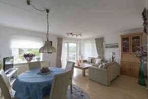Stunning Apartment Near sea