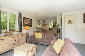 Pretty Holiday Home With Garden