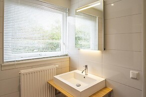 Radiant Seaside Holiday Home