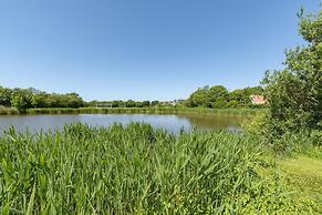 Radiant Seaside Holiday Home